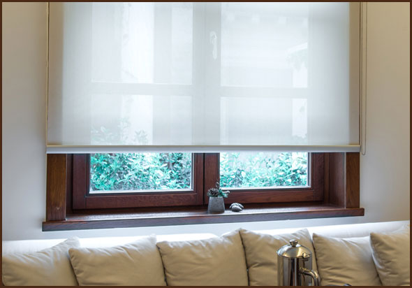 遮光カーテン
ガラスクロスを挟むことで吸熱、遮光効果を強化します。
遮光率30%